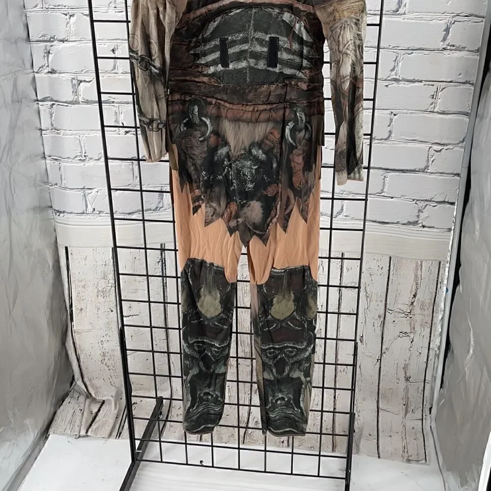 Gently used Warcraft suit for kids